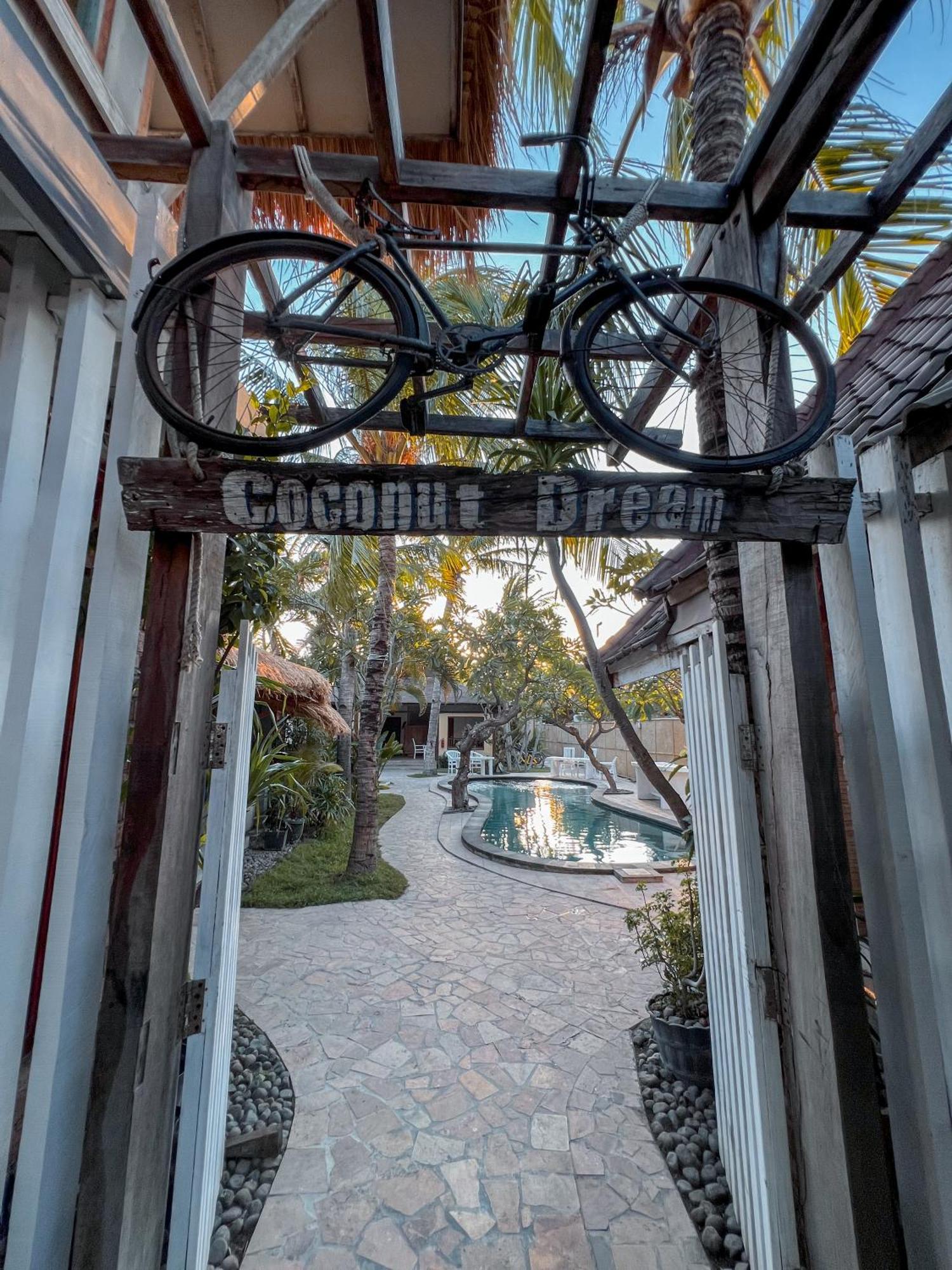 Coconut Dream Hotel Gili Trawangan Bagian luar foto